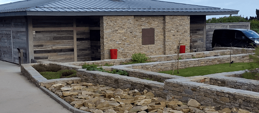 STONEPANEL® Sylvestre sur les murs extérieurs du Bénétin