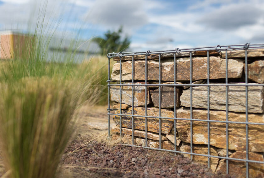 Gneiss de Saint-Yrieix pour le centre aquatique de la Souterraine