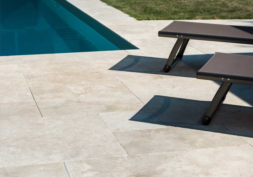 Travertin Light Mixte CUPA STONE pour la plage de piscine