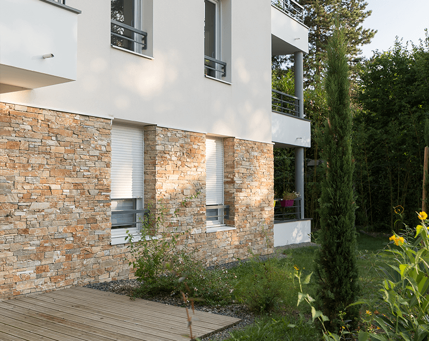 Stonepanel Orient sur la facade de la residence Home et Cens