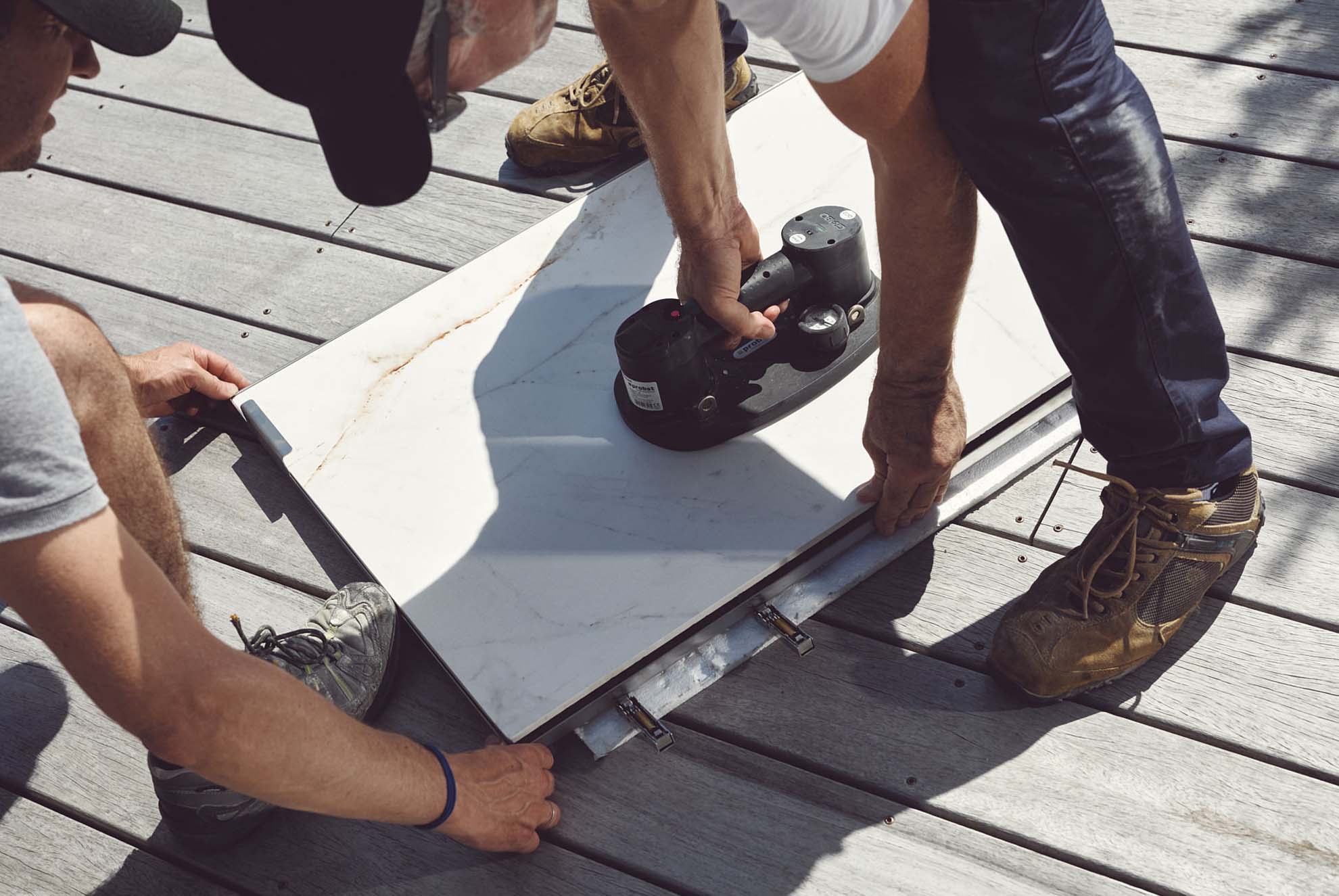 Étapes d’installation de notre cuisine d’extérieure modulaire habillée de Ceratop-1